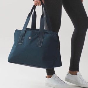 Lululemon Go Getter Bag